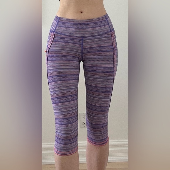 Lululemon cropped leggings - Picture 1 of 7